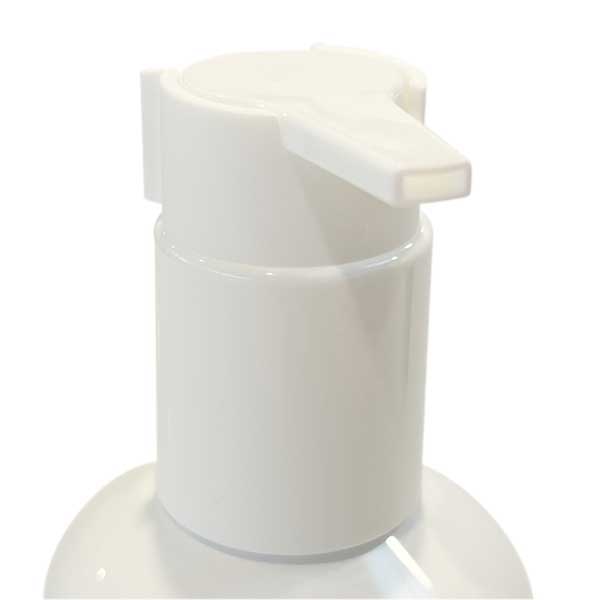 Hemp-Seed-Oil-for-cats-and-dogs-with-joint-pain.-100_-cold-pressed-Australian-grown-hemp-seed-oil-pump-closeup