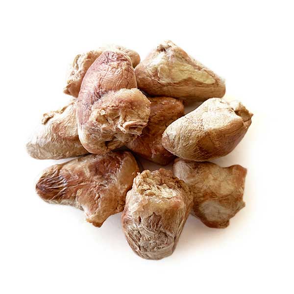 PetWell freeze-dried chicken hearts for dogs and cats rich in taurine and protein